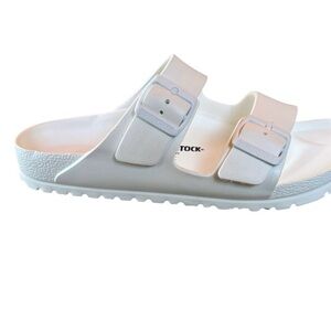 Birkenstock women’s White Sandals